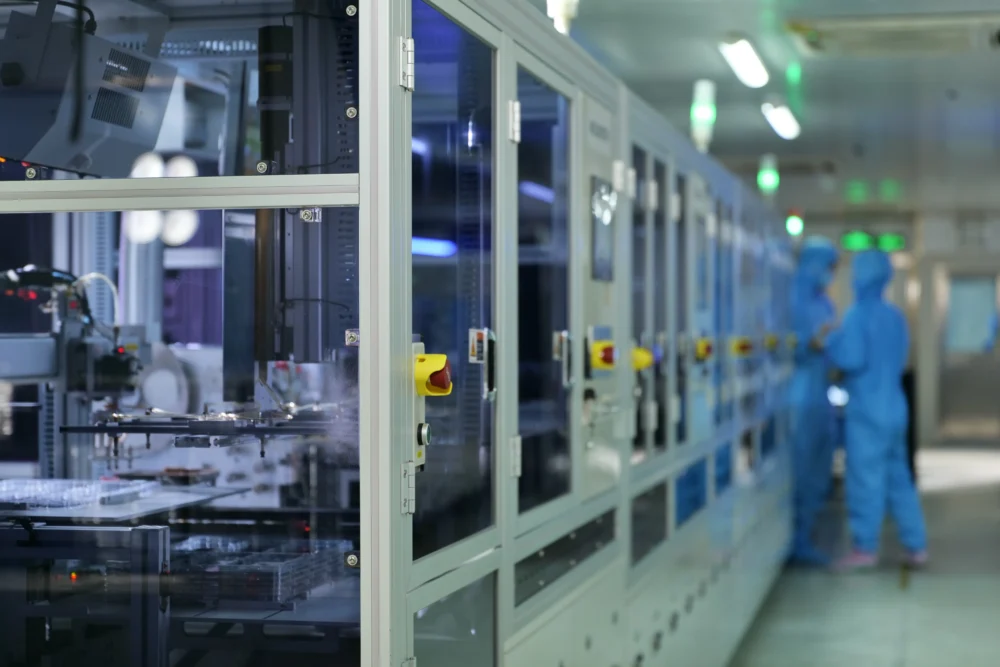 iPhone incell screen factory